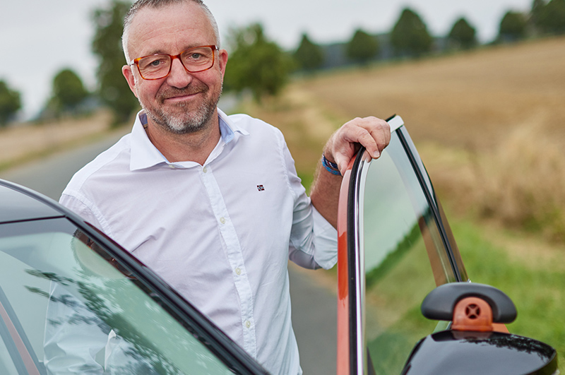 Jonathan Sleur, Fahrlehrer bei Fahrschule Senne